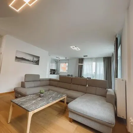 The Bridge Company Loft 1 - 74m2 Poznan